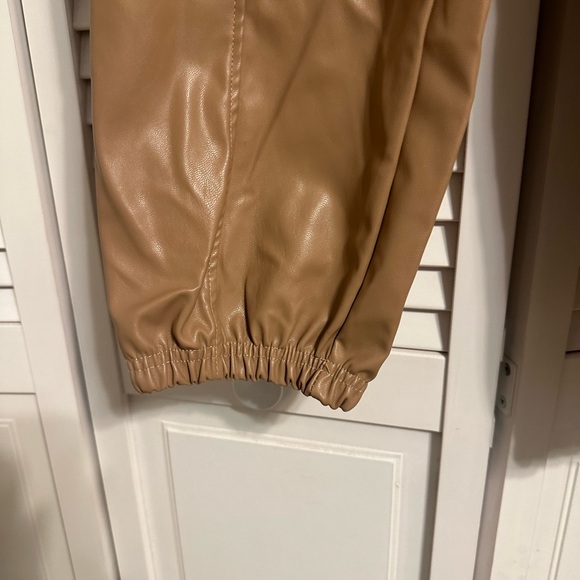 Floerns Women's Drawstring High Waisted Cropped Tapered Pu Leather Pants Apricot - Picture 3 of 6